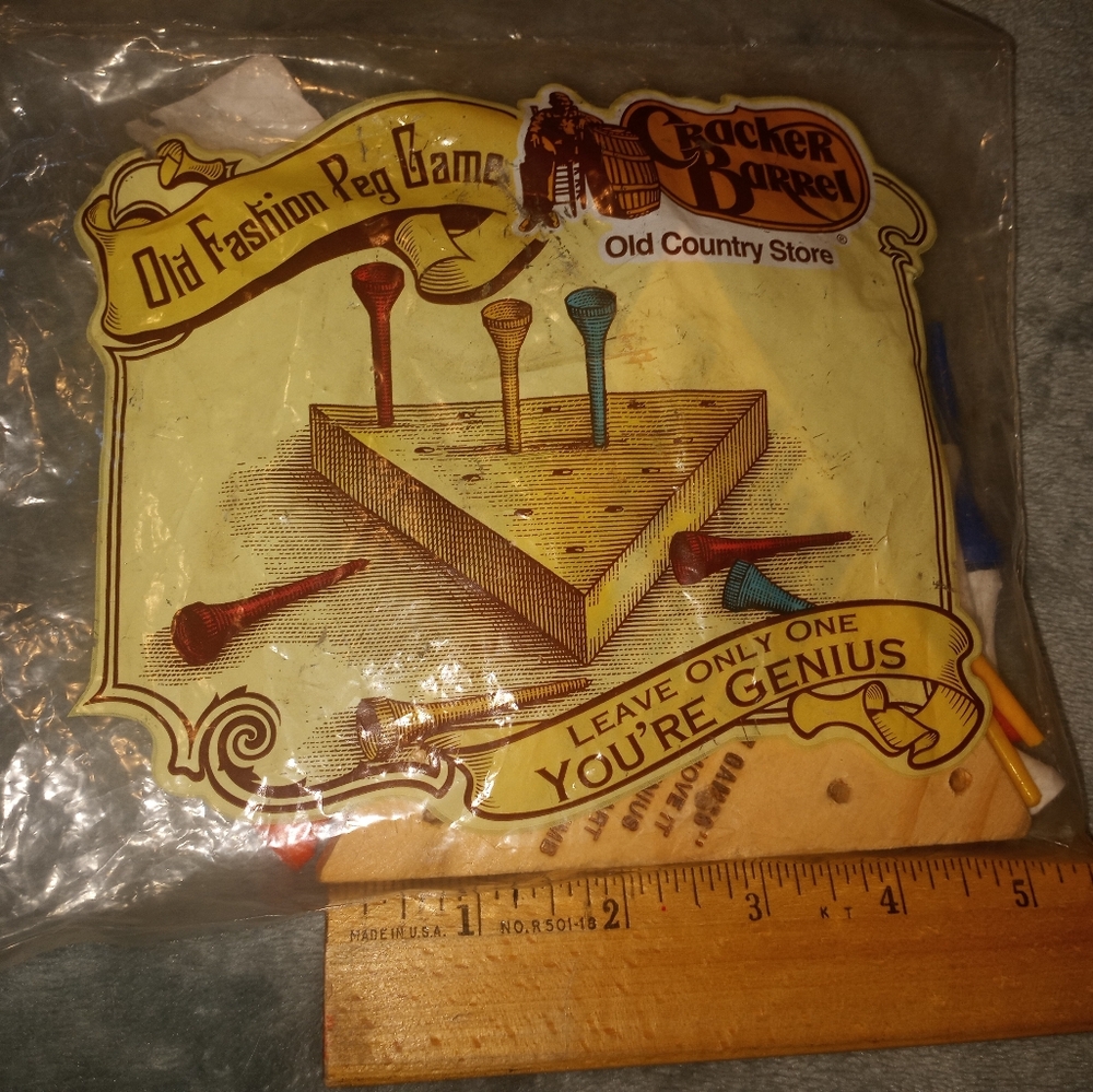 Cracker Barrel Multicolor Golf Tees and Wooden Pieces